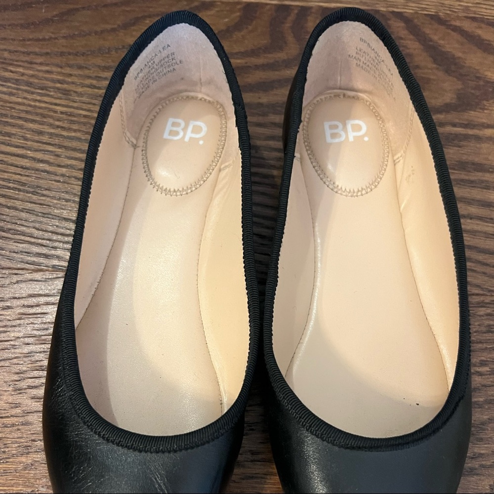 Womens Size 4 BP Ballet Flats